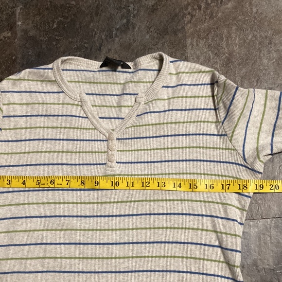 Woolrich - Ladies two-for-one: Corduroy Vest w/Matching Shirt - Picture 10 of 11